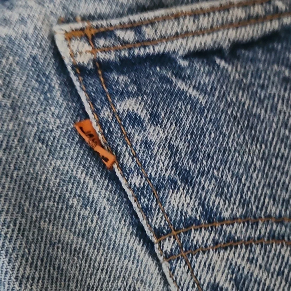 Levi's Lightwash Distressed Jeans Size 40/ 30 Vintage